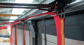 S-strap - elastisch mechanisme trekt de spanband automatisch terug naar het dak