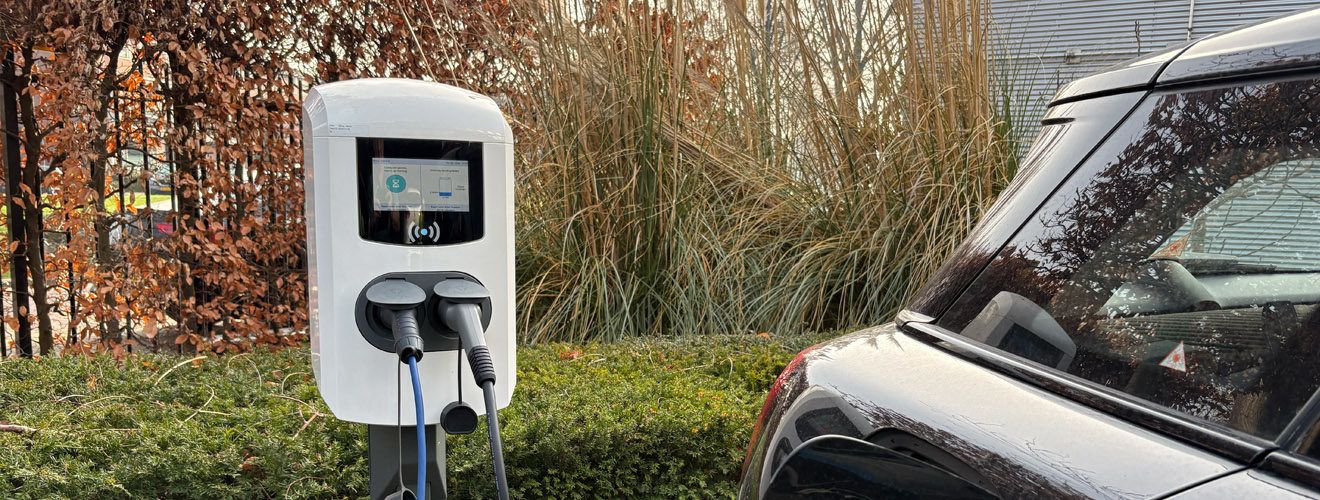 Laadpalen plaatsen zonder netverzwaring? Slim energiemanagement maakt het mogelijk